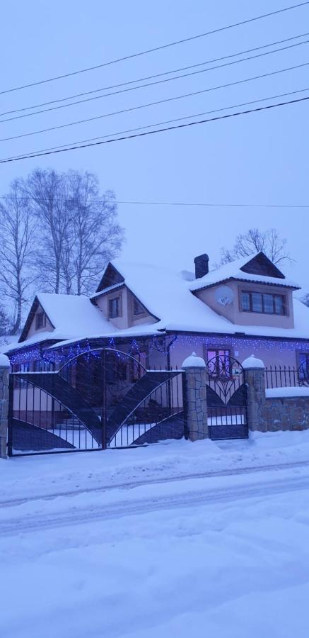 Mlynski Mykulychyn Exterior photo